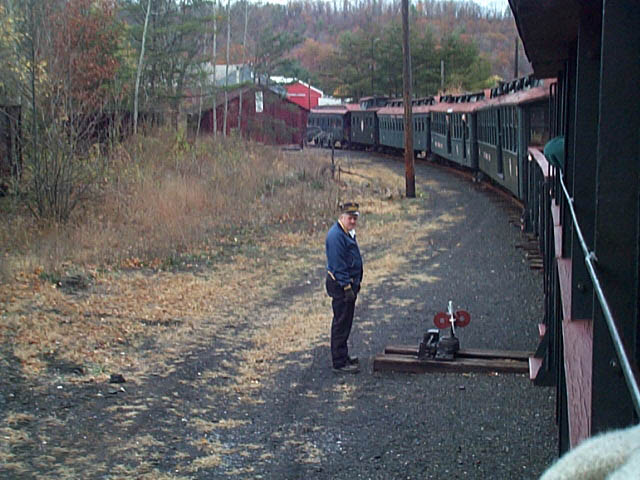 10_27_01-ebt053